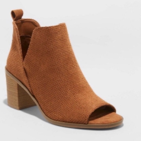 Universal Thread Peep Toe Ankle Boots - Picture 2 of 11
